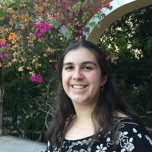 Meet your Posher, Lia